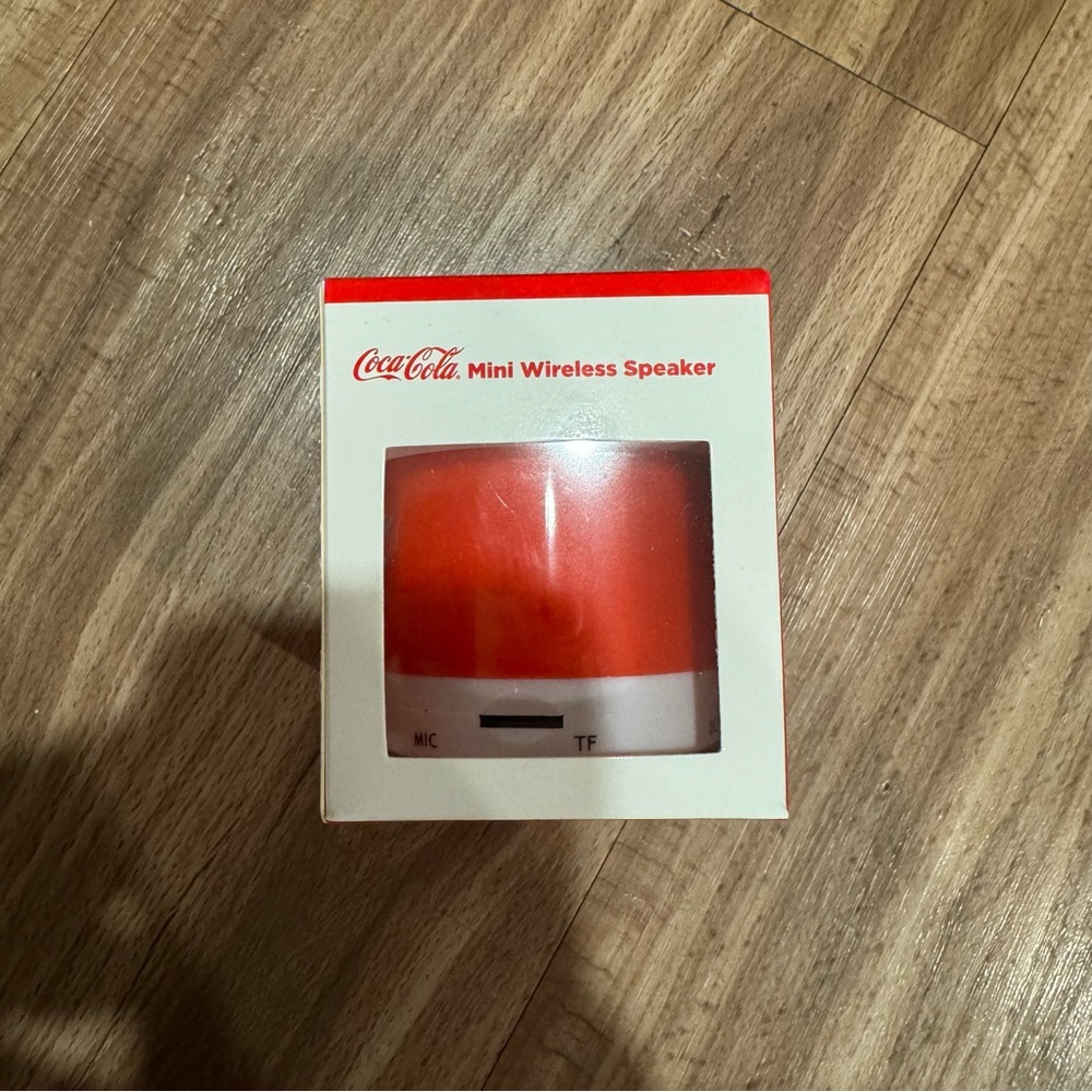 coca cola mini wireless speaker